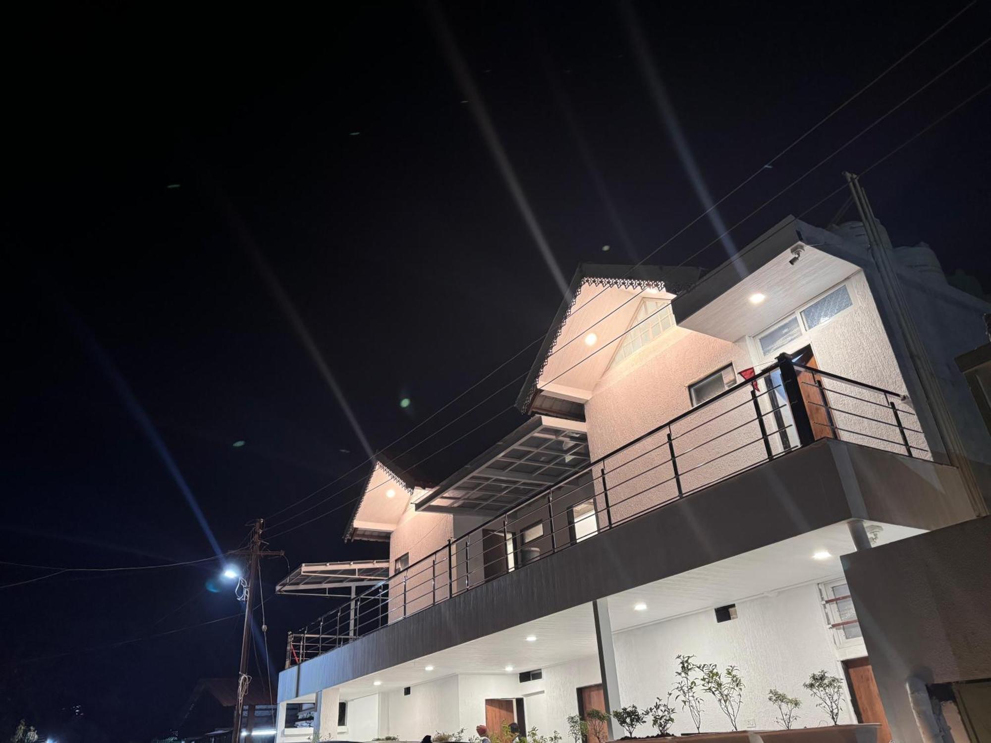 The Gulmohar, Chikhaldara Hotel Buitenkant foto